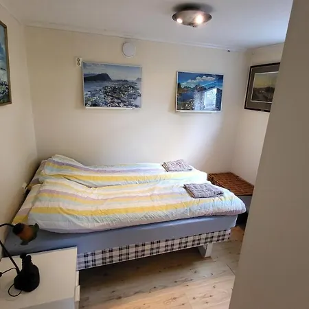 Flott Leilighet I Stille Og Rolig Omrade, Med Gratis Privat Parkering! Apartment