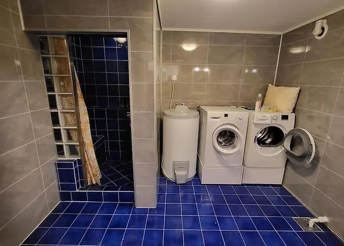 شقة Flott Leilighet I Stille Og Rolig Omrade, Med Gratis Privat Parkering! ستافانجر