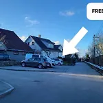 Leilighet Flott Leilighet I Stille Og Rolig Omrade, Med Gratis Privat Parkering! *